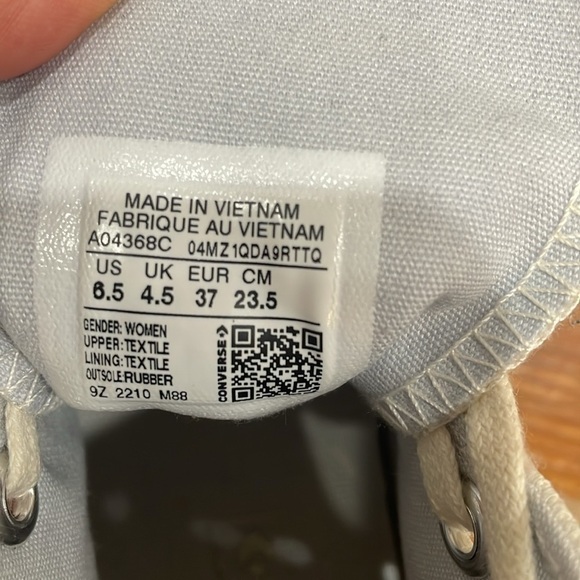 Converse Chuck Taylor 70s FloralCream Women Size 6.5 - Picture 11 of 11